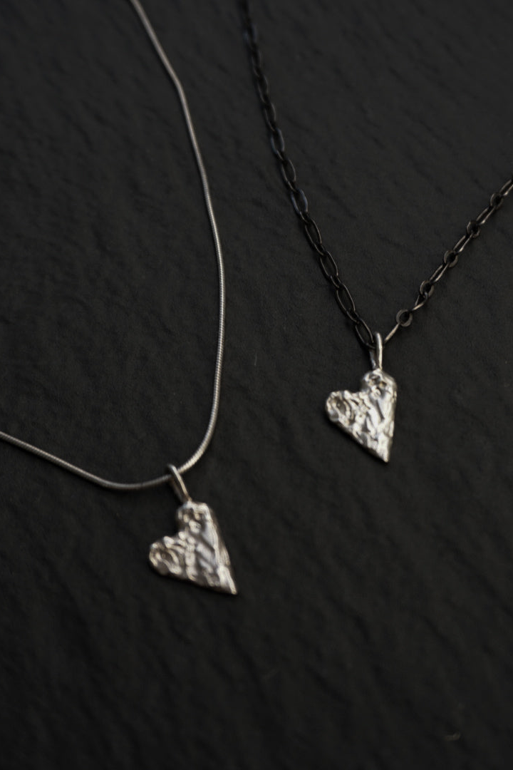 Melting heart necklace