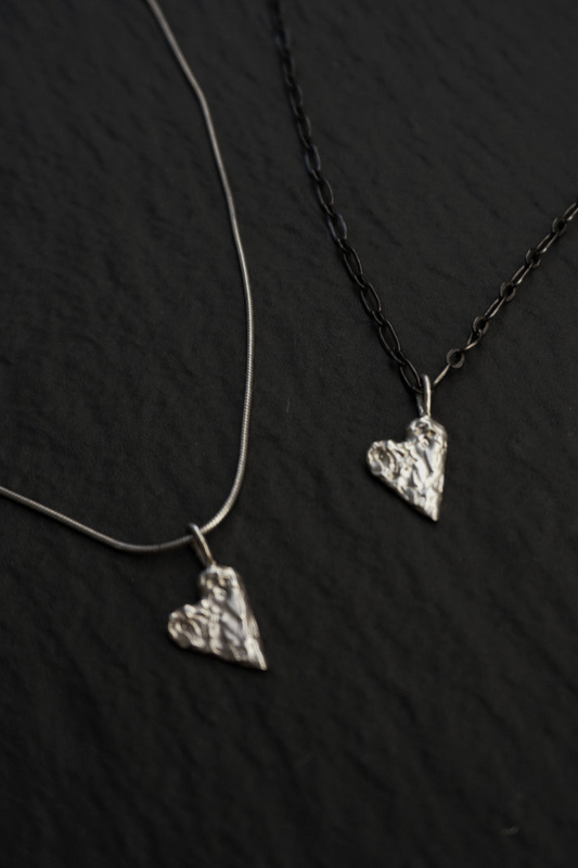 Melting heart necklace